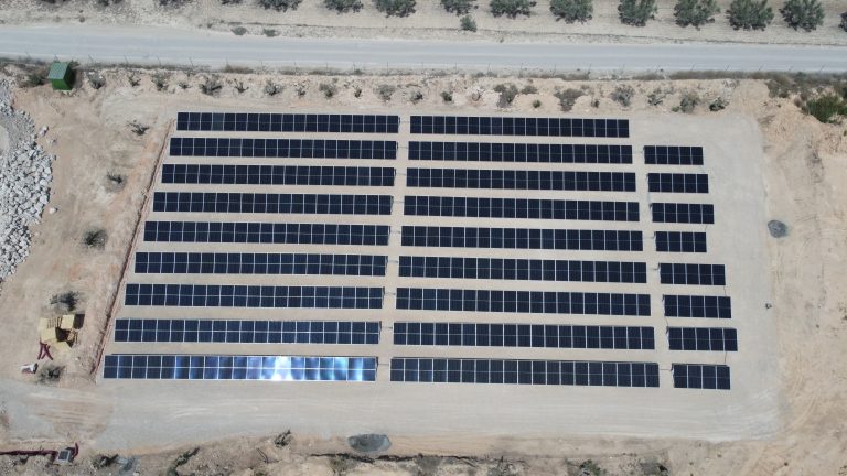 Instalación fotovoltaica industrial en empresa de áridos y hormigón en Alicante